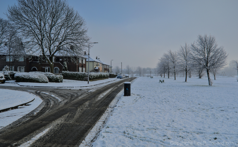 Snowy scene on Kingsway Park