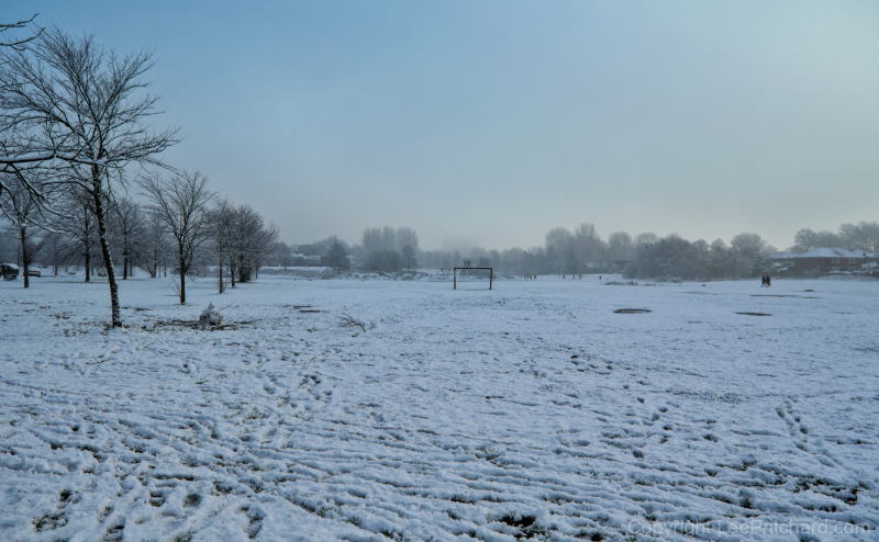 Snowy scene on Kingsway Park